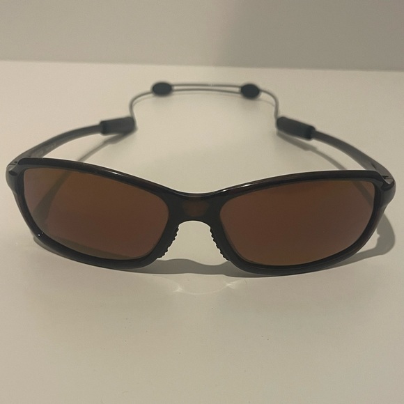 Maui Jim Sunglasses Polarized with Strap Holder - Picture 4 of 12